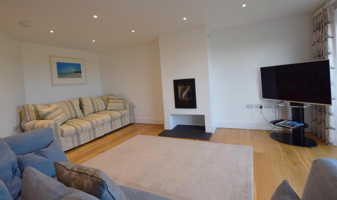 Whispers - 4 Bedroom Modern Family Holiday Home In Salcombe Sleeps 8 Екстер'єр фото