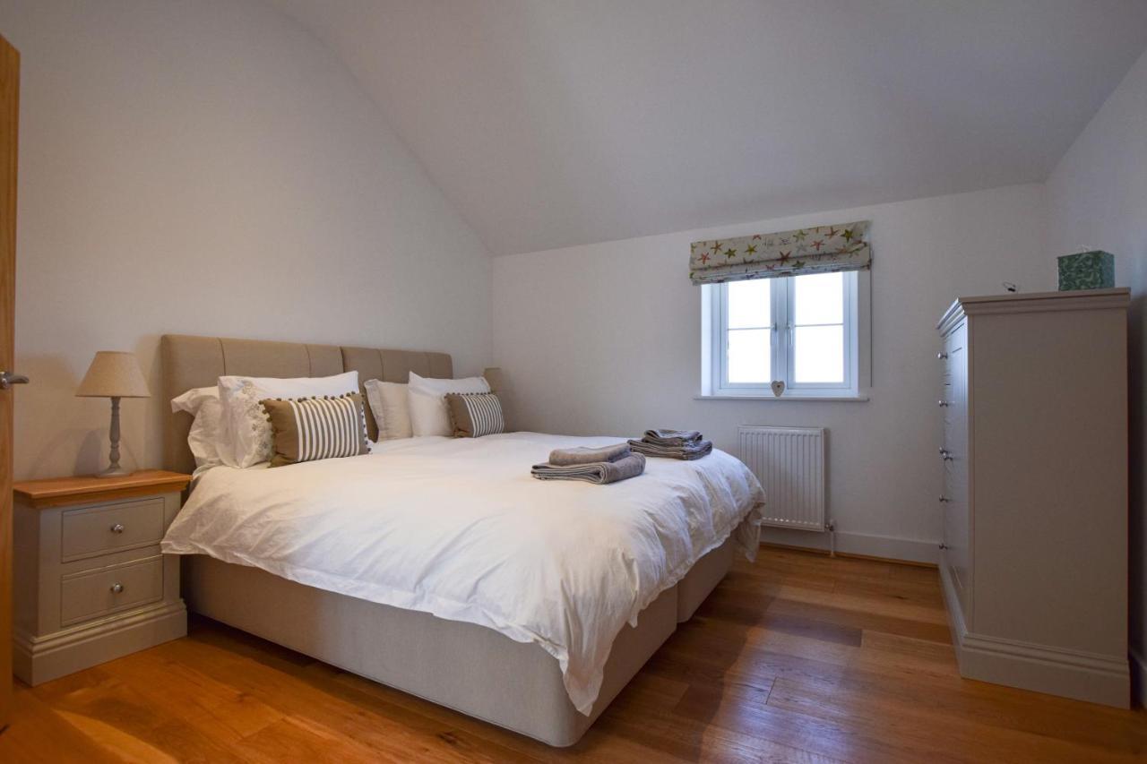 Whispers - 4 Bedroom Modern Family Holiday Home In Salcombe Sleeps 8 Екстер'єр фото